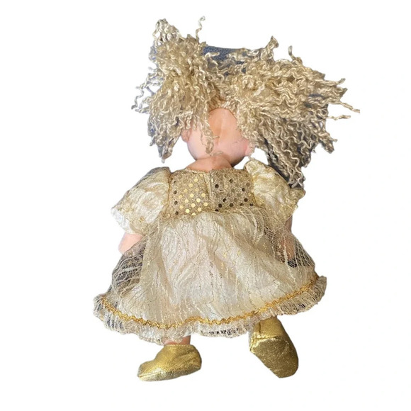 Ty Gear Blondie Beanie Collectible 2000 Little Girl Doll Gold Dress with Accents - Picture 4 of 7